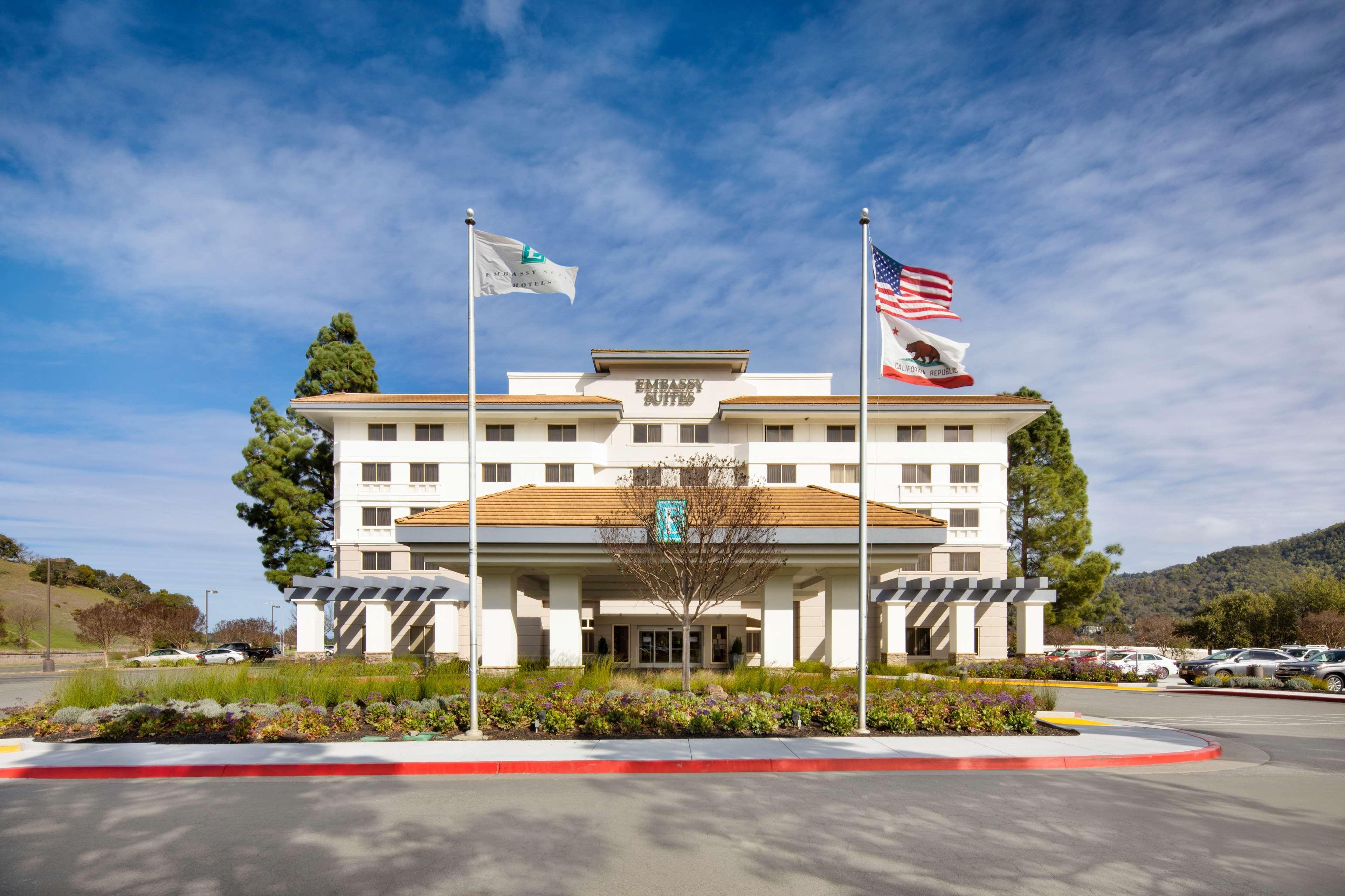 Embassy Suites By Hilton San Rafael Marin County Exteriör bild