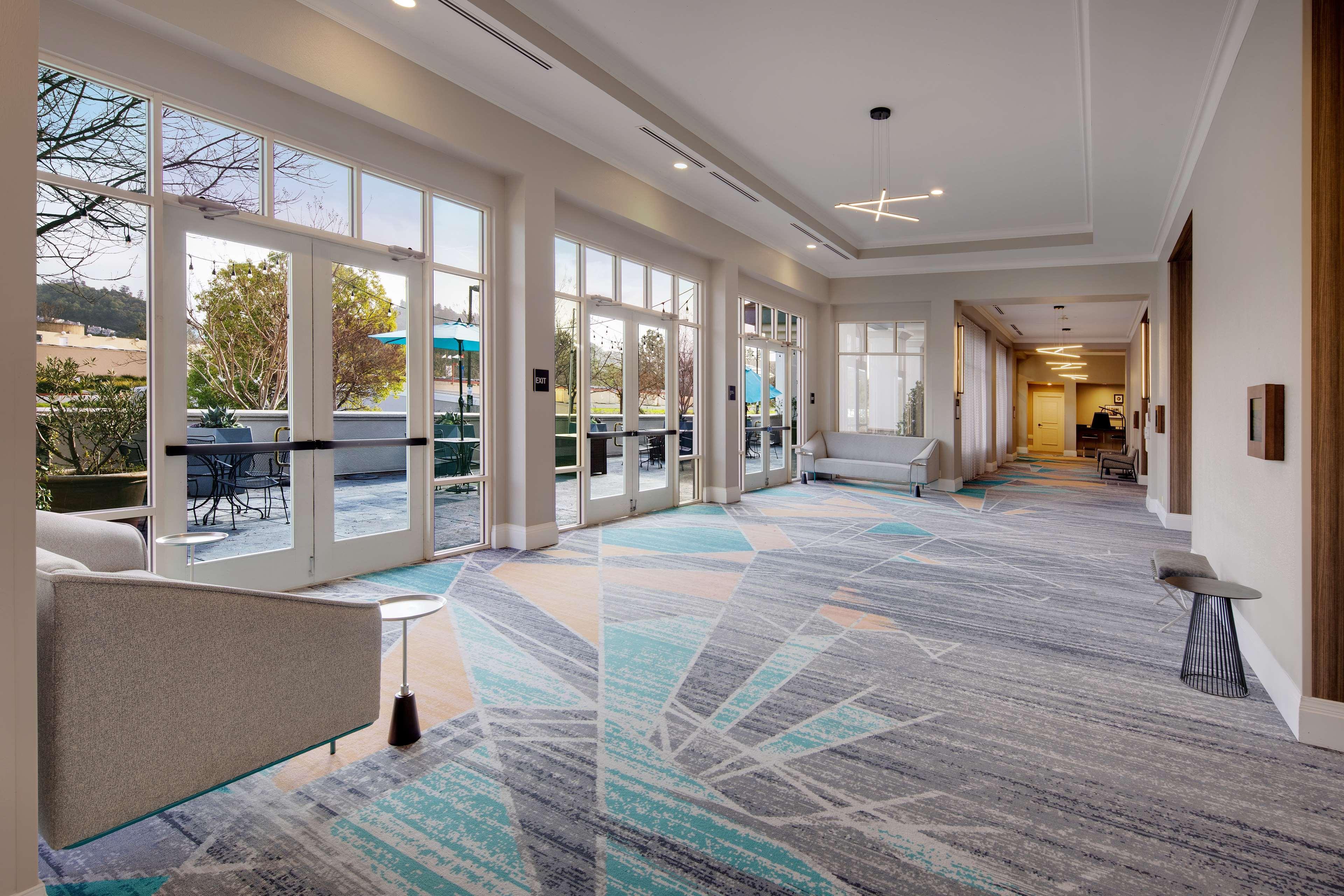 Embassy Suites By Hilton San Rafael Marin County Exteriör bild