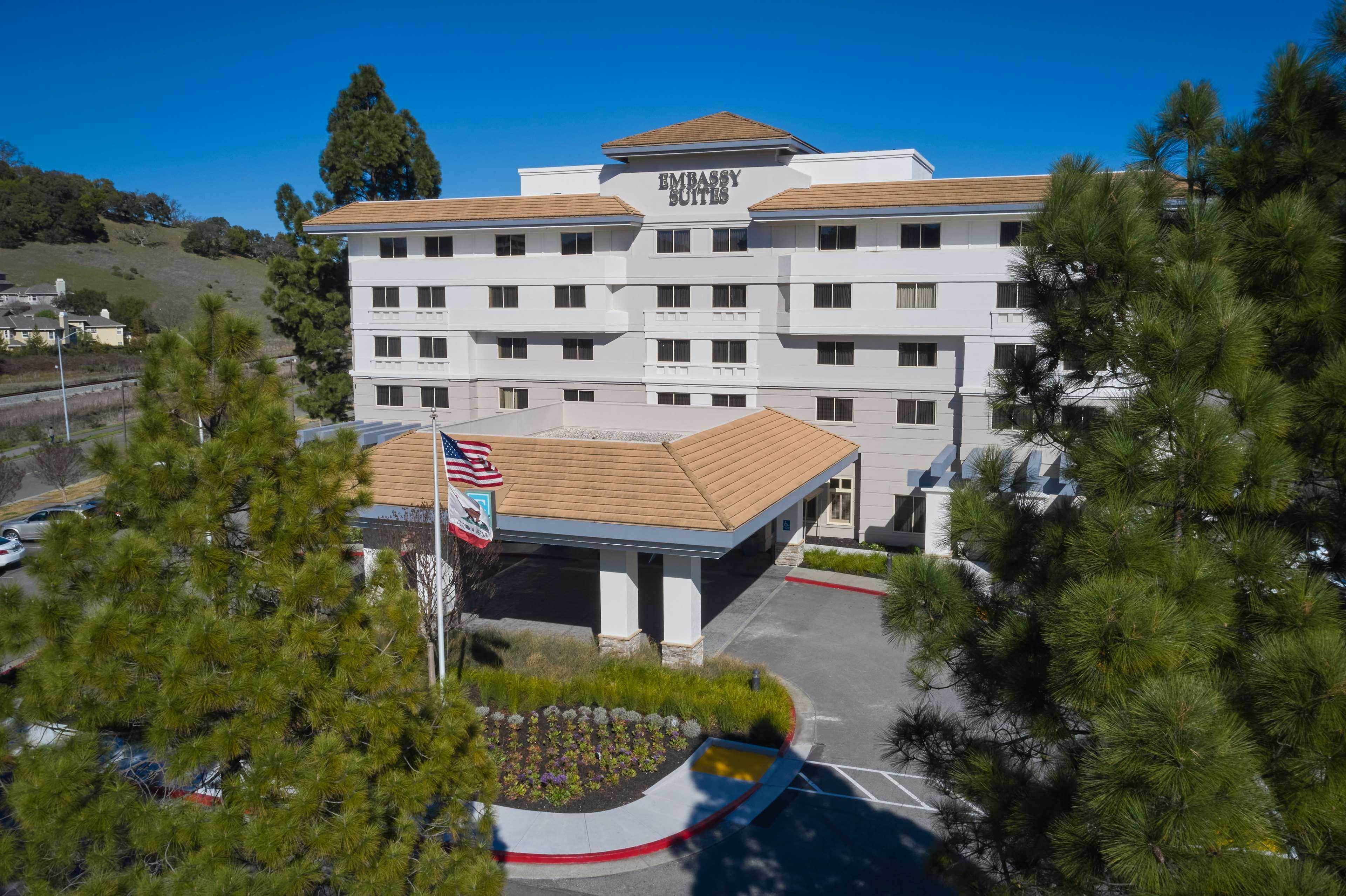 Embassy Suites By Hilton San Rafael Marin County Exteriör bild